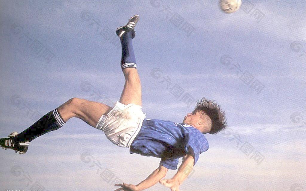 射压制了新