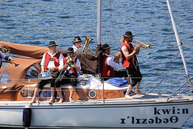 屢屢在反擊 屢屢在反擊